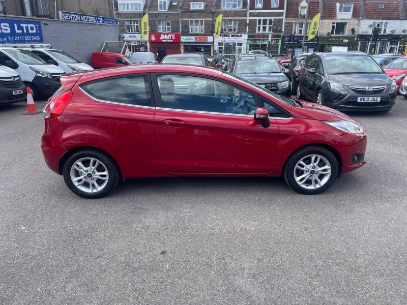 FORD FIESTA