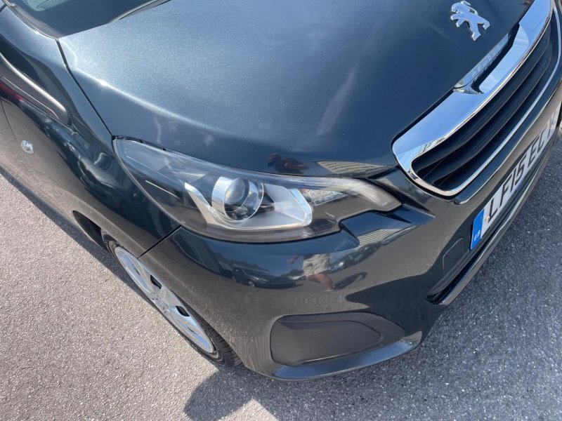 PEUGEOT 108