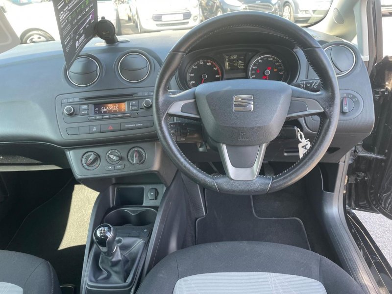 SEAT IBIZA
