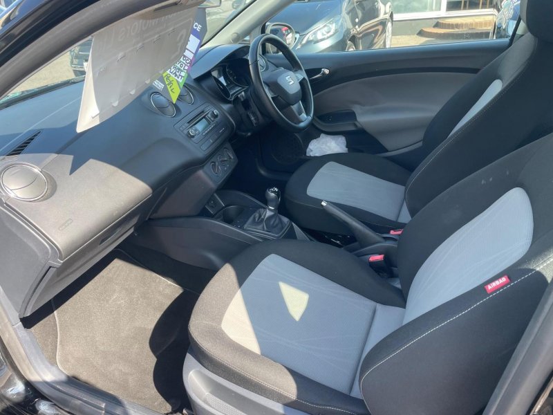 SEAT IBIZA