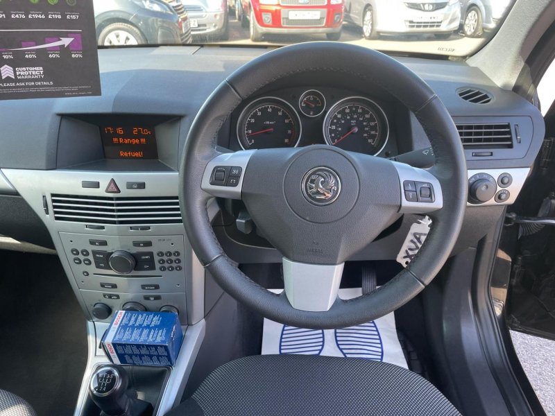 VAUXHALL ASTRA