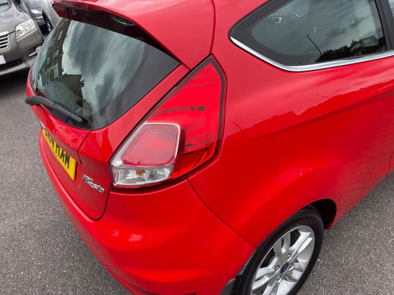 FORD FIESTA