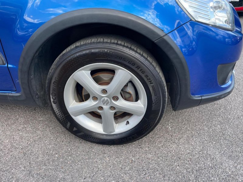 SUZUKI SX4