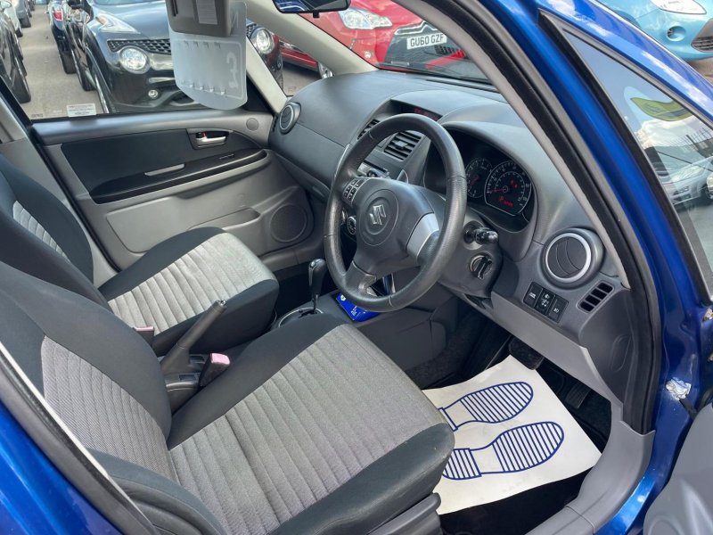 SUZUKI SX4