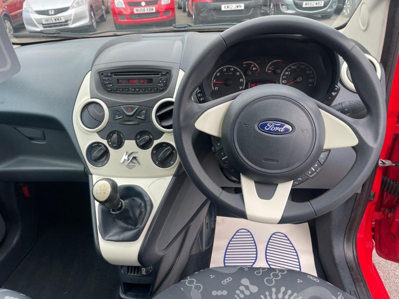 FORD KA