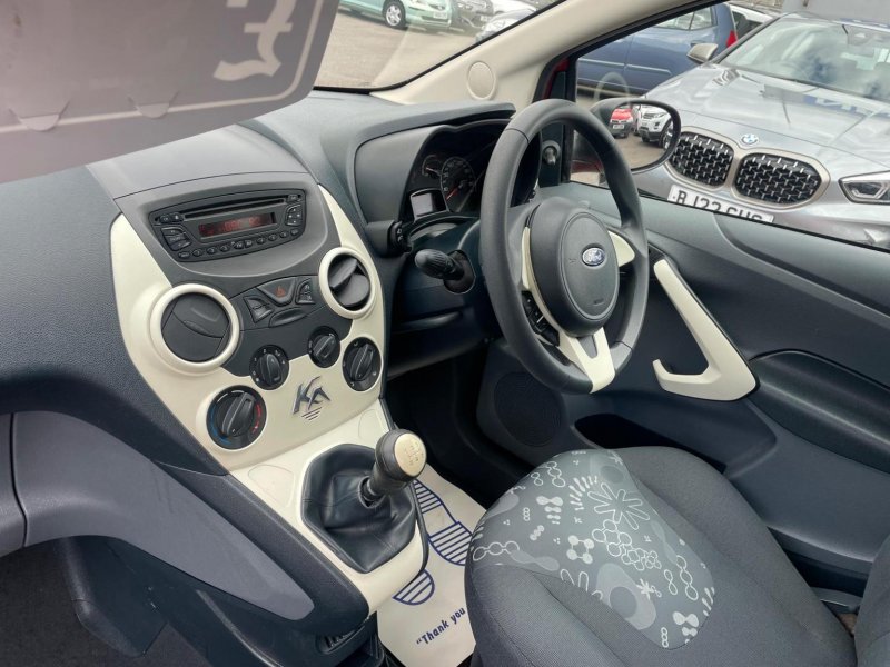 FORD KA