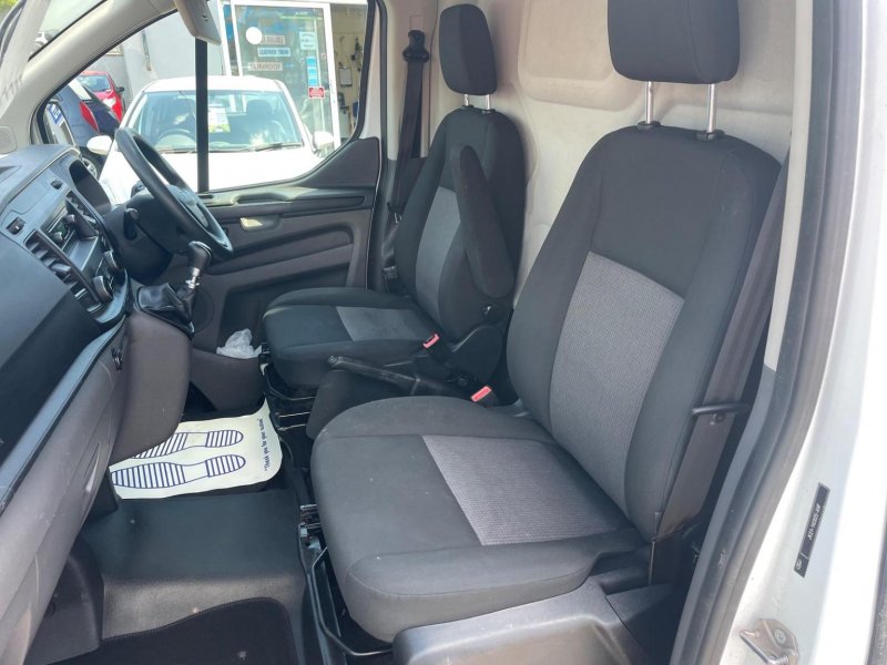 FORD TRANSIT CUSTOM