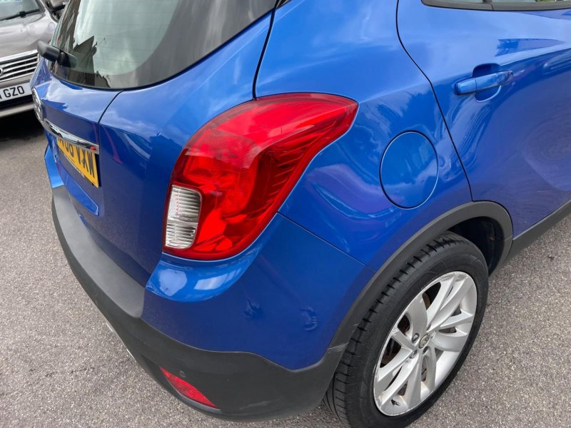 VAUXHALL MOKKA